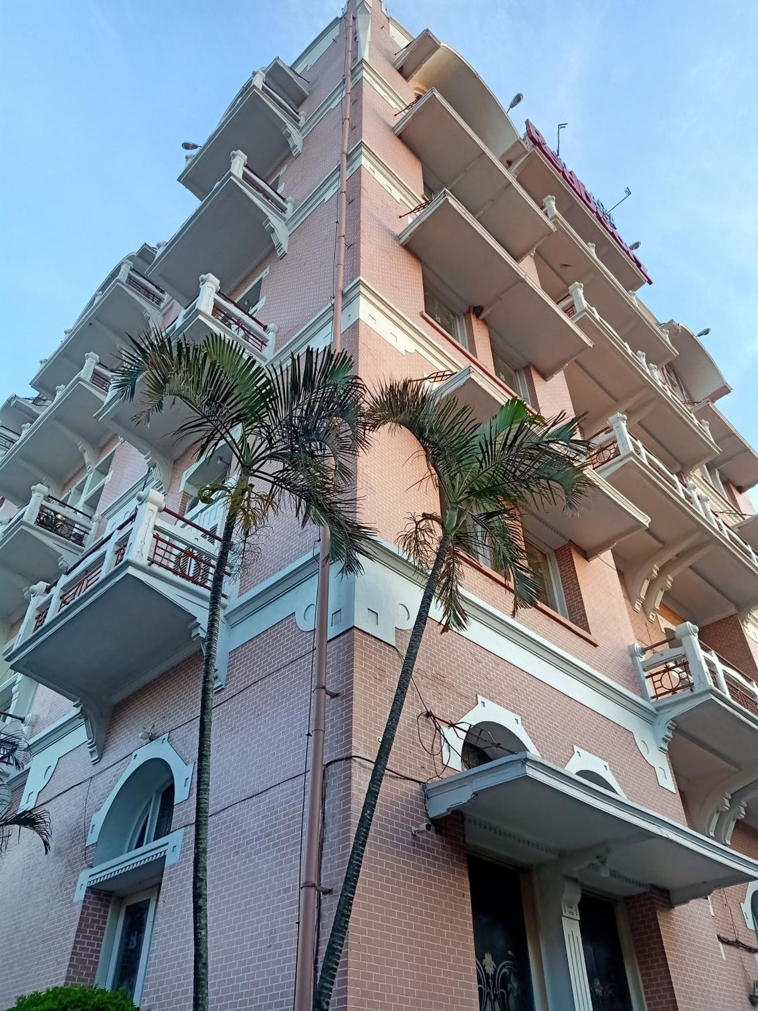 Hotel Niagara Lawang Exteriér fotografie